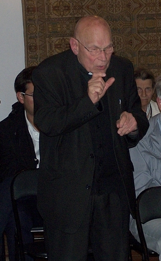 Ojciec Karol Meissner podczas konferencji naukowej w Muzeum Przyrody w Drozdowie w roku 2011 O Karol Meissner
