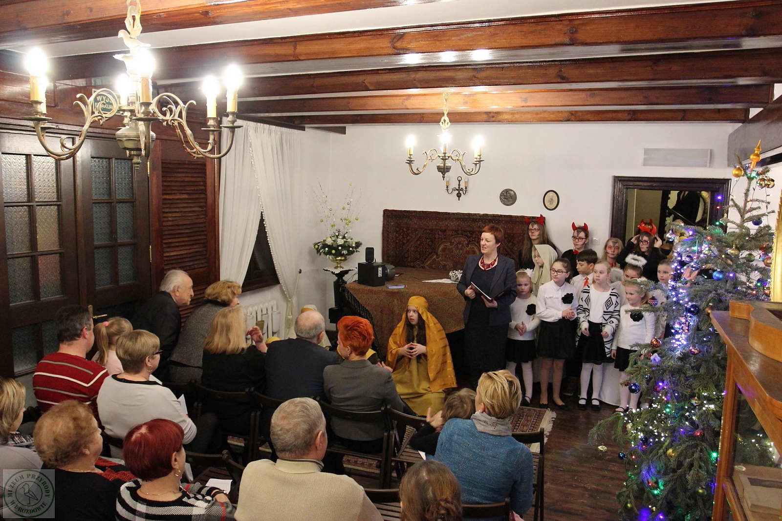 Świąteczne kolędowanie w drozdowskim Muzeum 002